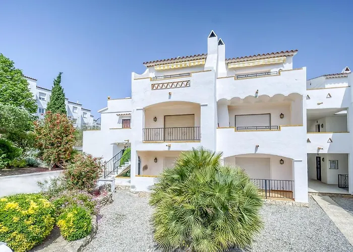 Jardins I 22 - Immo Barneda * 로지즈